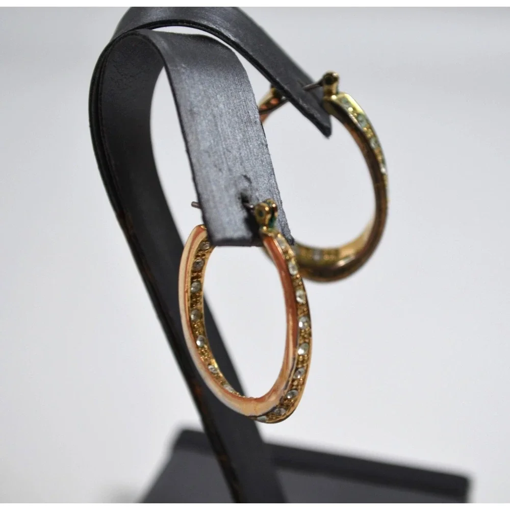 Vintage Gold Tone w/ Clear‎ Rhinestone Oval Hoop Earrings 1.25